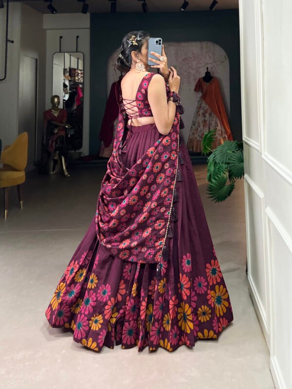 Exquisite Tusser Silk Lehenga Choli with Floral Print & Foil Work - Image 7