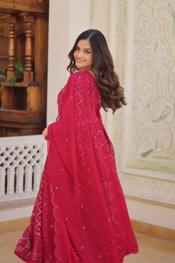 Elegant Faux Blooming Gown with Dupatta - Image 3